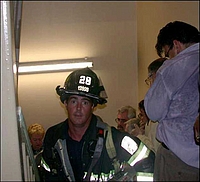 wtc_fireman_stairs2.jpg